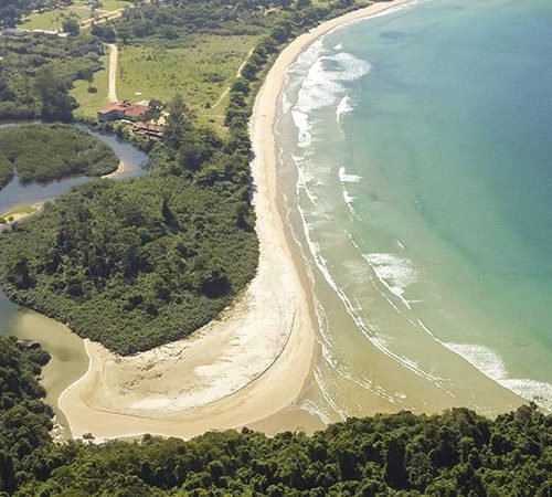 Praia de Dois Rios - Blessed Tour Passeio de Lancha